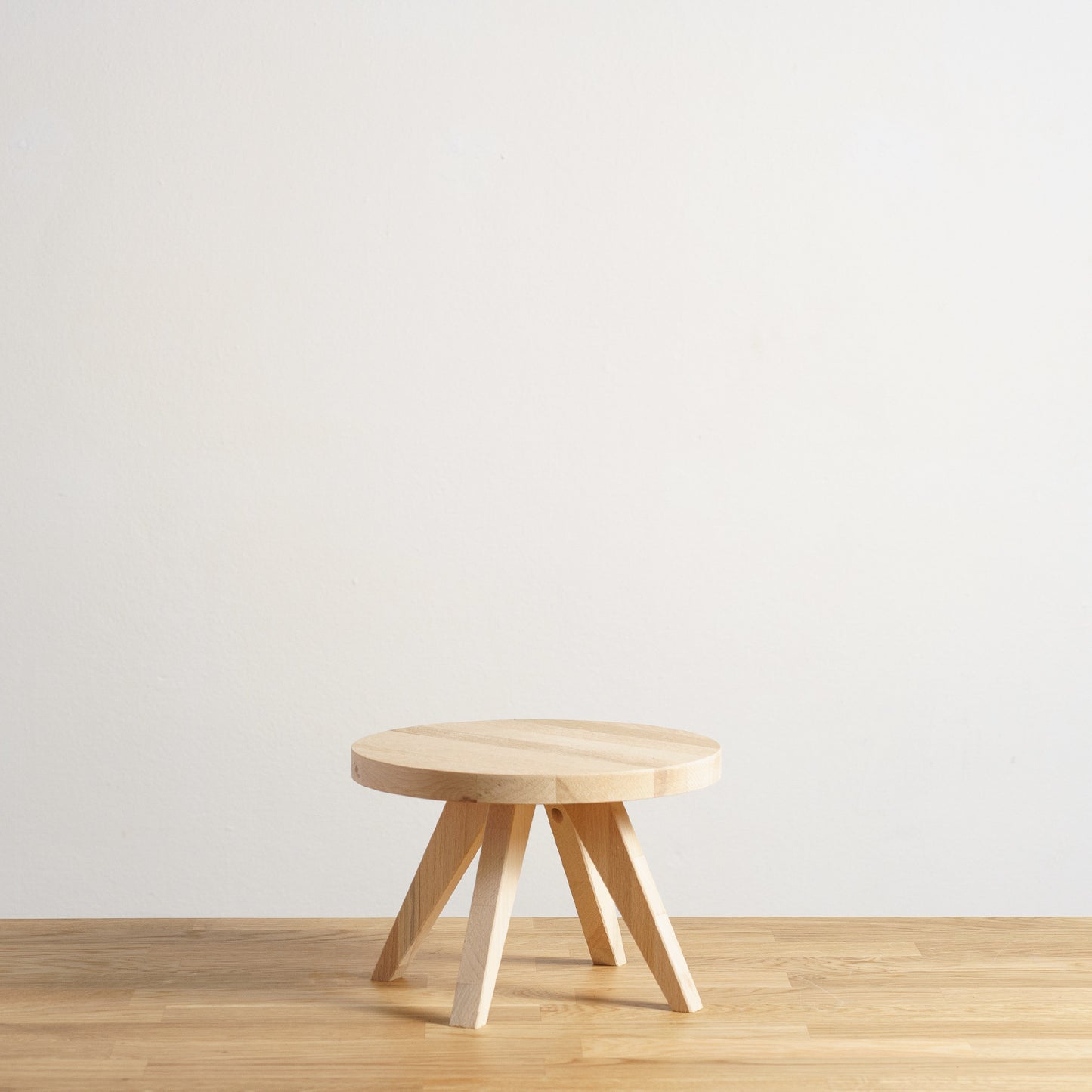 Stolička na rostliny